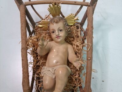 Niño jesus con cuna