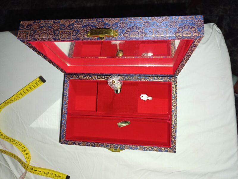 Joyero , caja de música