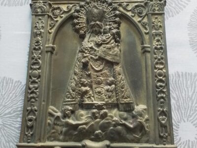 Cuadro de la virgen de los Desamparados