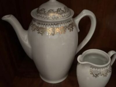 Cafetera y lechera porcelana