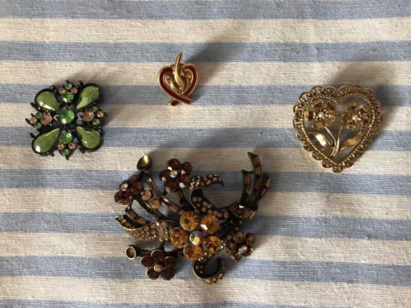 Lote de broches