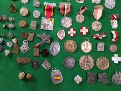 Medallas e insignias militares suizas