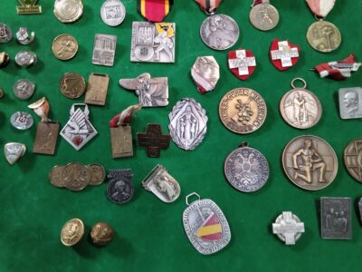 Medallas e insignias militares suizas