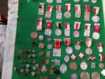 Medallas e insignias militares suizas