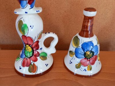 Portavelas y apagador de porcelana